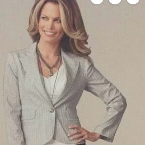 CAbi boyfriend pinstripe style 903 blazer gray/black/white  size 8